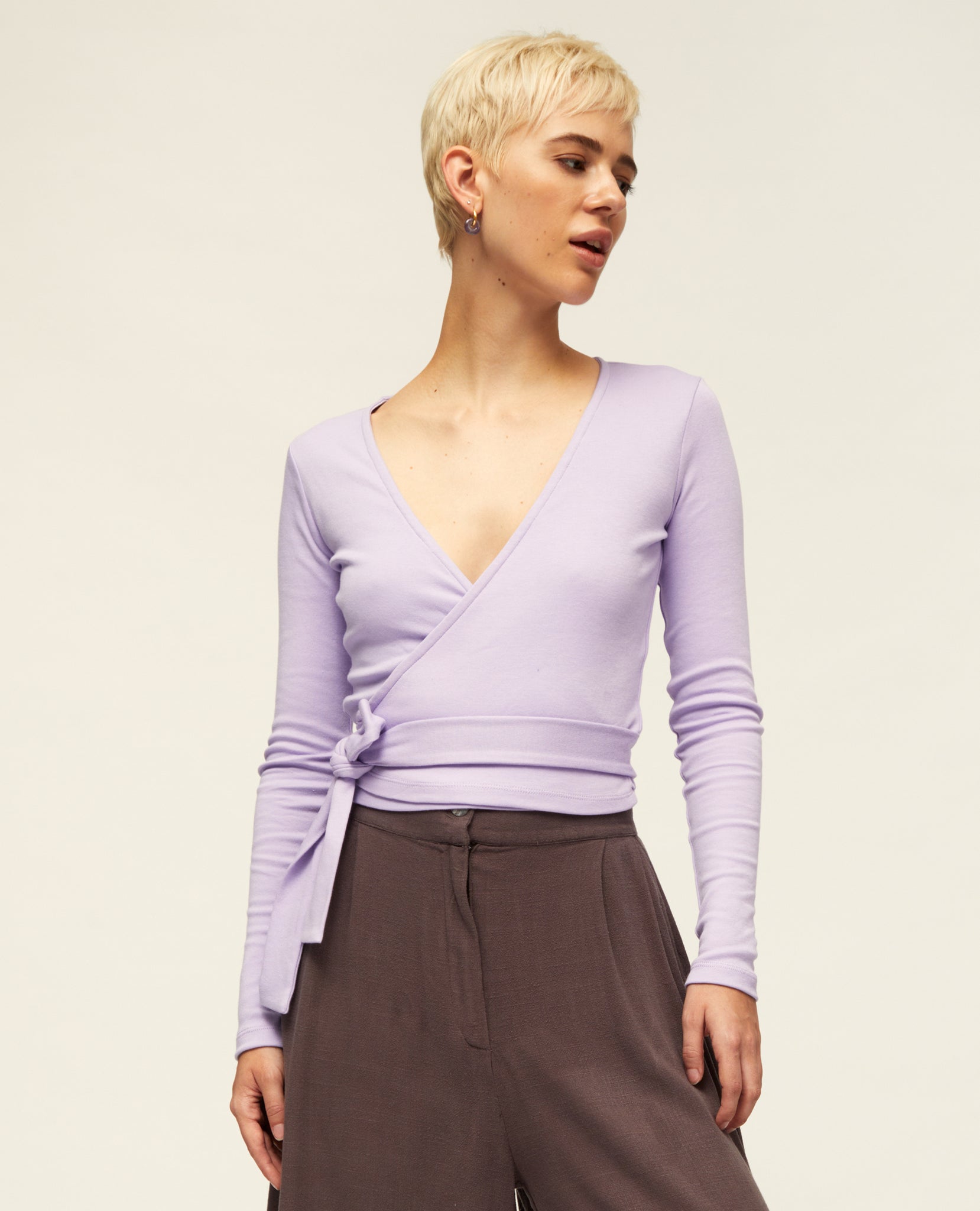 Raya | Fitted Wrap Top